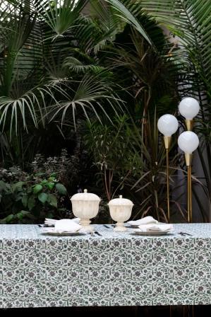 Mughal Jaal Hand Block Print Table Cloth & Matching Napkin Sets